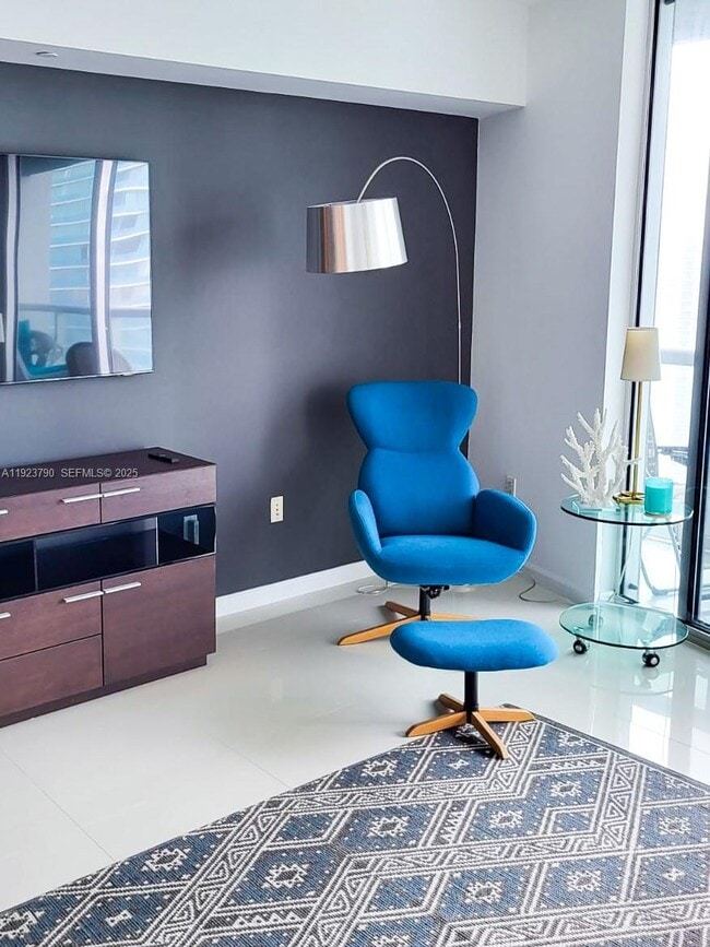 Building Photo - 465 Brickell Ave