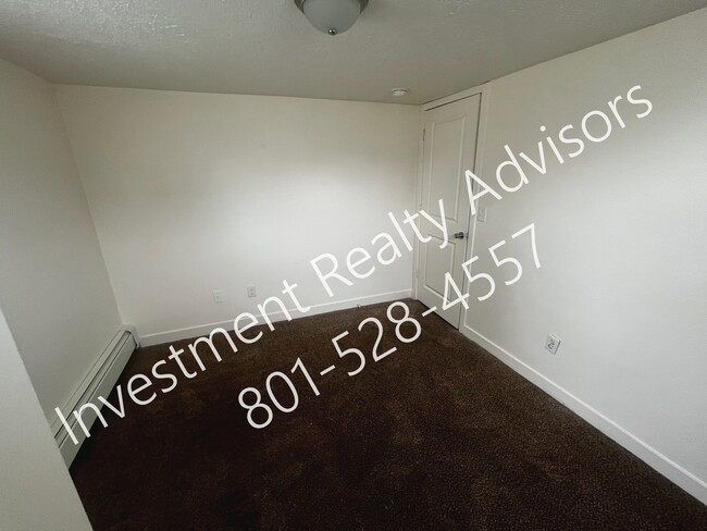 Building Photo - 795 Jepson Ave