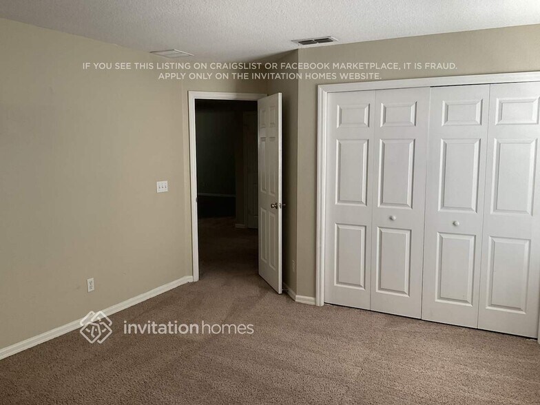 Building Photo - 1639 Algonkin Loop