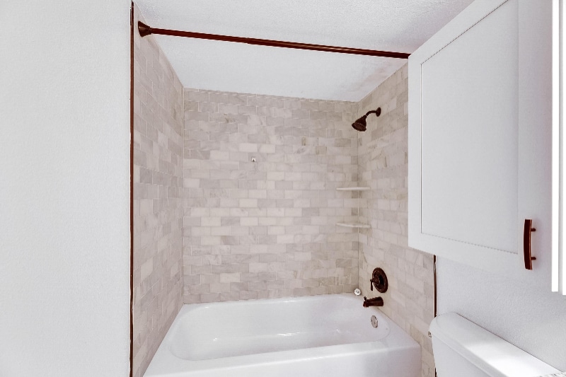 Building Photo - 5304 W Kennedy Blvd