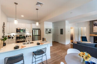 Interior Photo - The Overlook