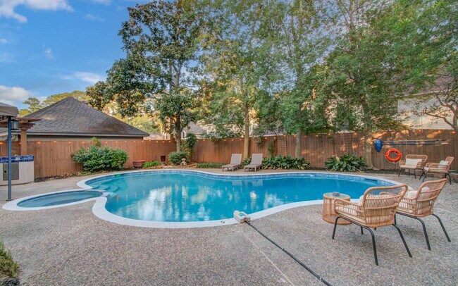 Building Photo - 5135 Westerham Pl