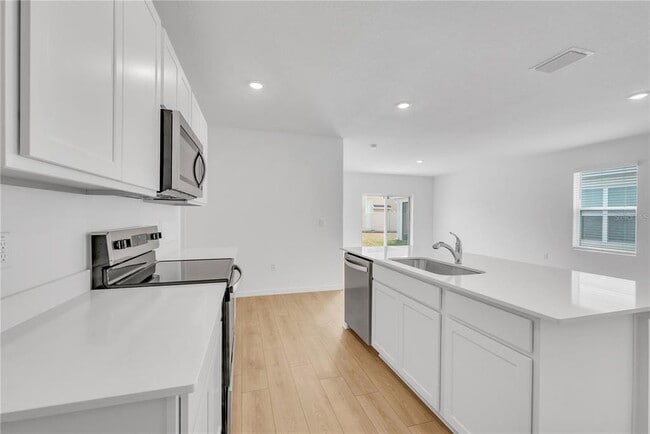 Building Photo - 32368 Evening Grv Ct