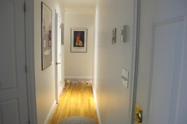 Building Photo - 91 Prince St