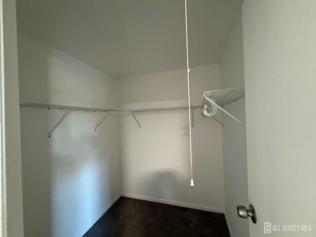 Building Photo - 14 James Cubberly Ct