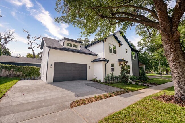 Building Photo - 444 Delaney Park Dr