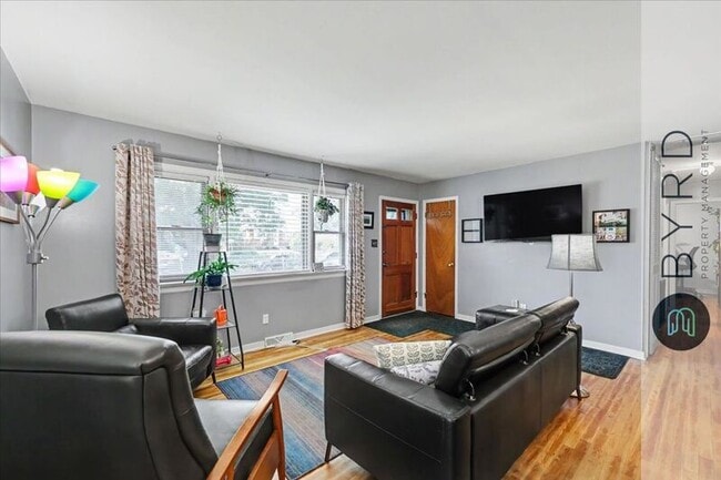 Building Photo - 3708 Grandel Dr