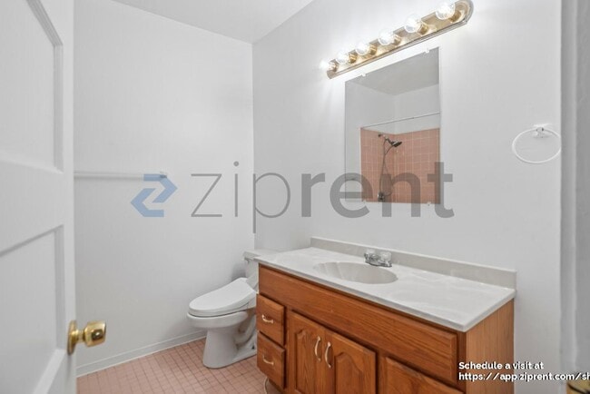 Building Photo - 1516 Magnolia St