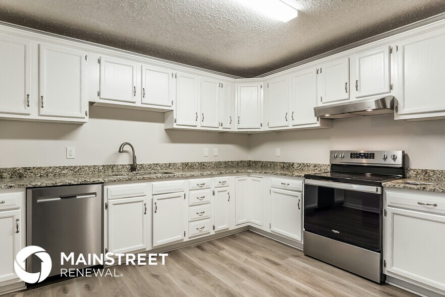 Building Photo - 11607 Brown Cir