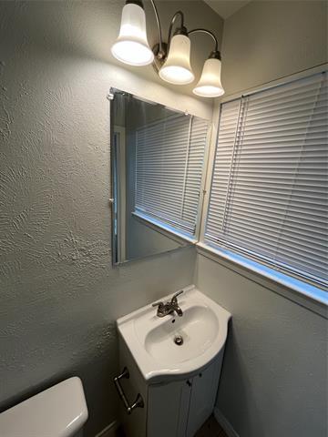 Building Photo - 1841 S Perry Rd