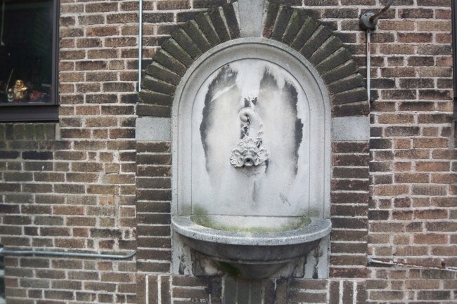 Fountain - 2763 Main St