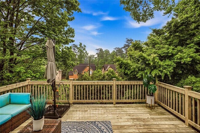 Building Photo - 4565 Windsor Park Pl NE