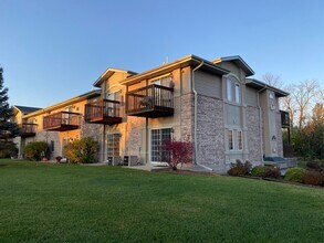 Building Photo - 12665 Beloit Rd