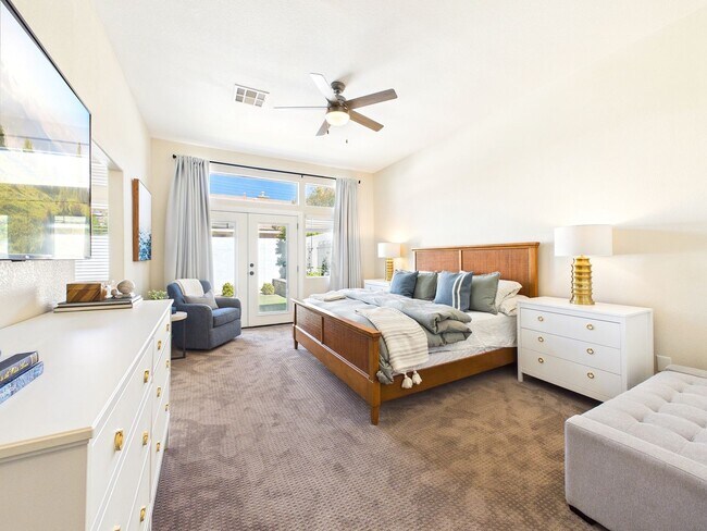 Building Photo - Elegant Fully Furnished 3-Bedroom 2-Bath Retreat in Summerlin