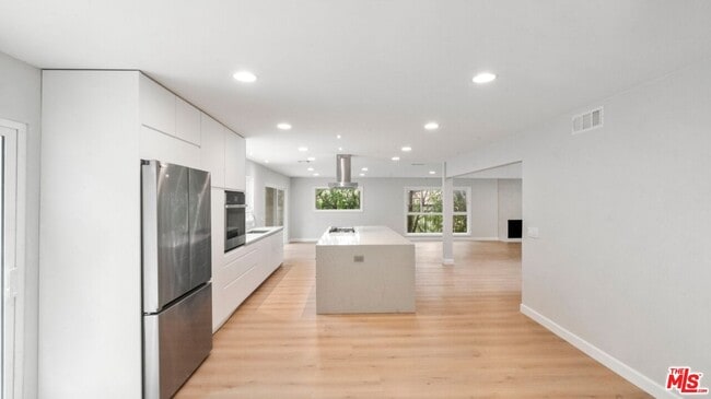Building Photo - 22540 Margarita Dr