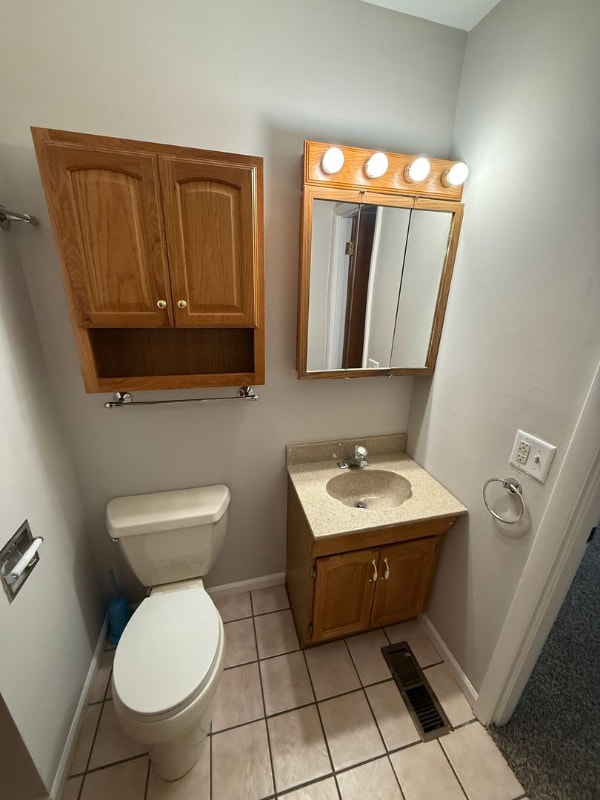 Building Photo - 4221 Lynwood Ct
