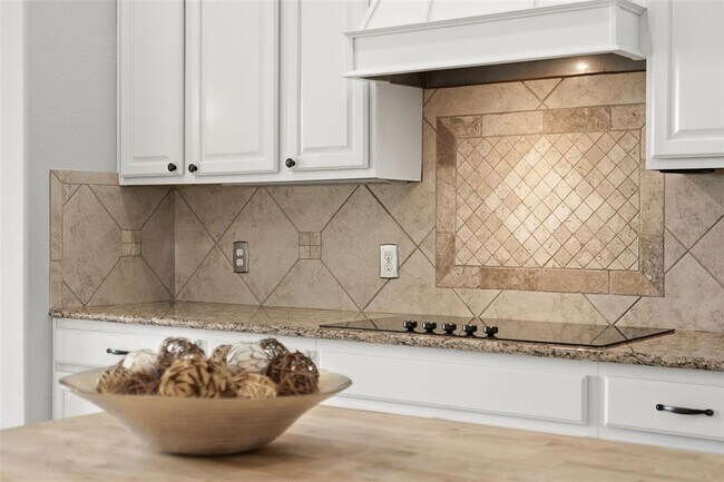 Building Photo - 17813 Kingfisher Ridge Dr