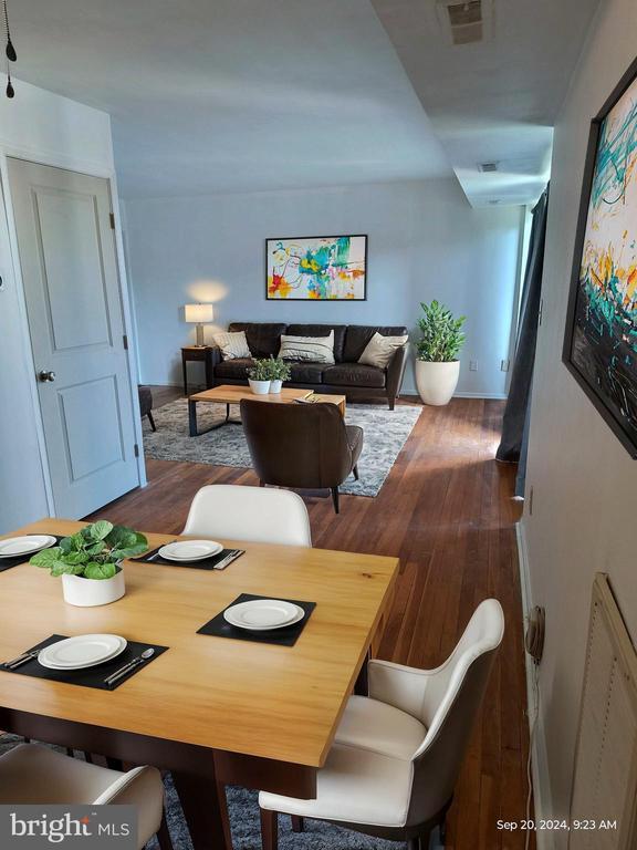 Building Photo - 5538 Karen Elaine Dr