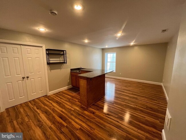 Building Photo - 47 Summerfield Ln