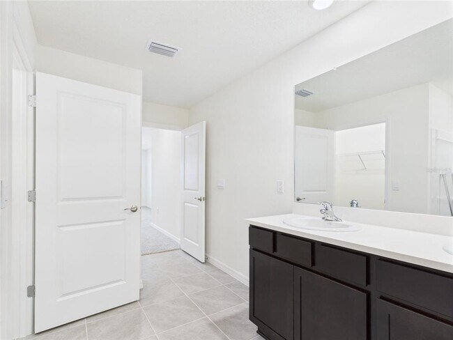 Building Photo - 4742 SW 88th St