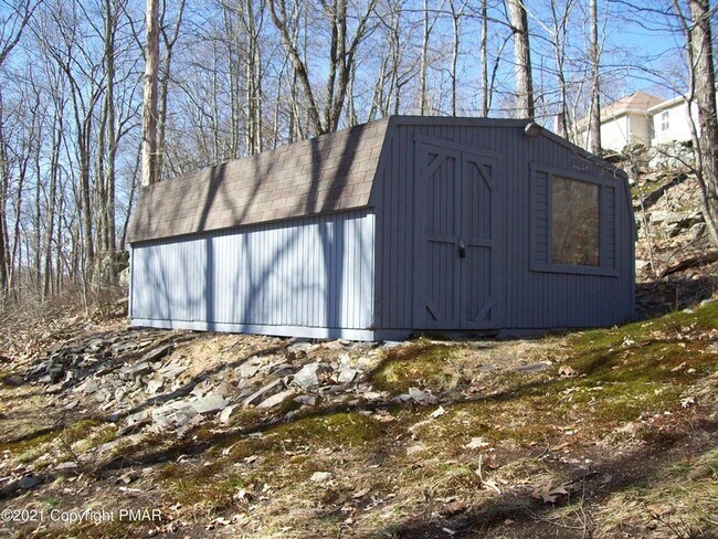 Building Photo - 334 Timber Hill Rd