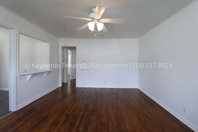 Building Photo - Gorgeous duplex unit on large lot with garage -- NO PETS ALLOWED