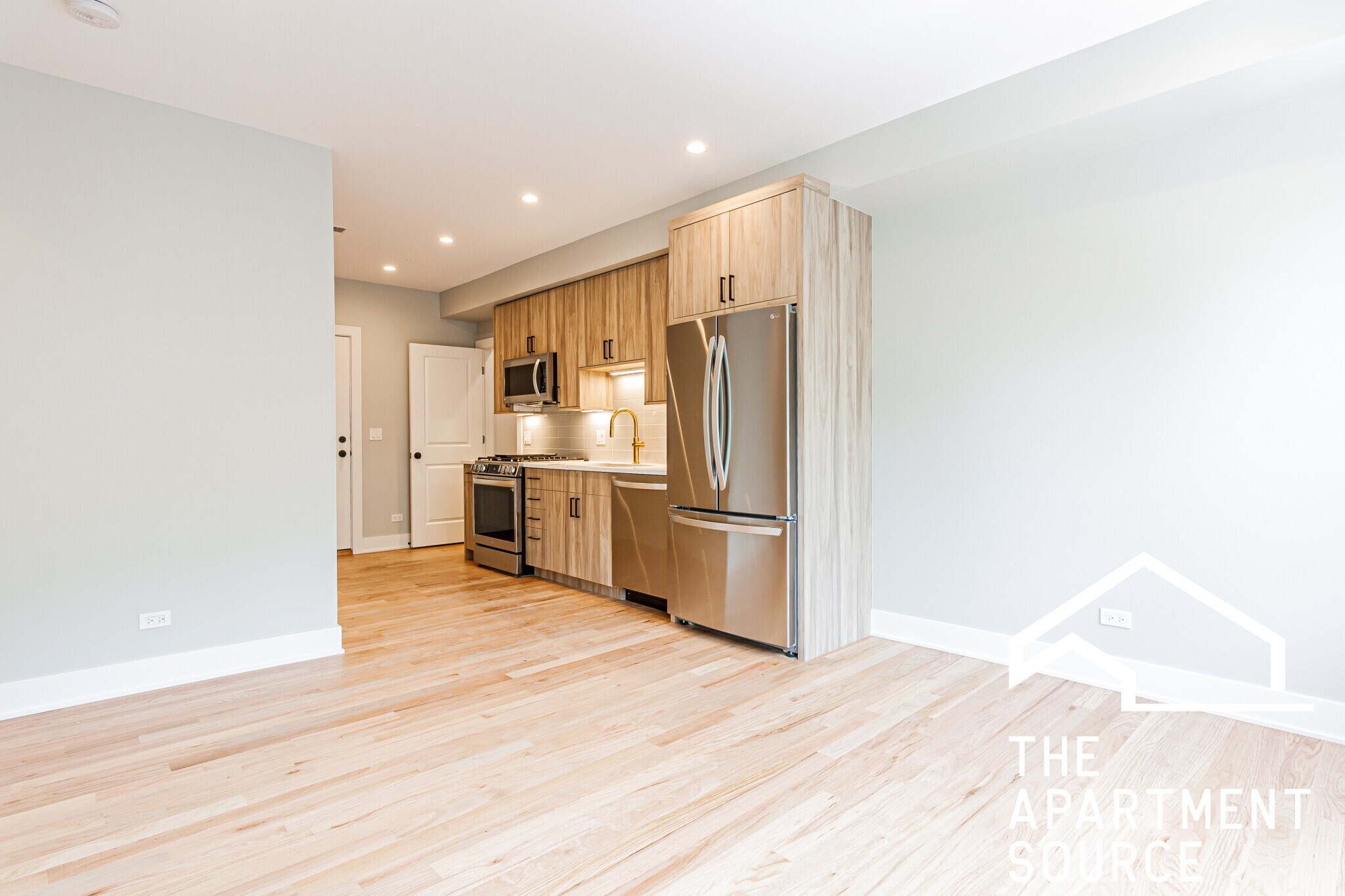 Building Photo - 2457 W Logan Blvd