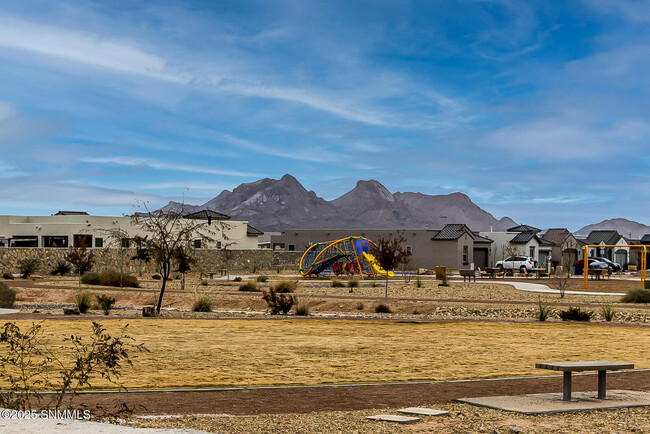 Building Photo - 6262 Recoleta Rd