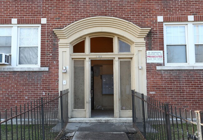 Building Photo - 183 Wethersfield Ave