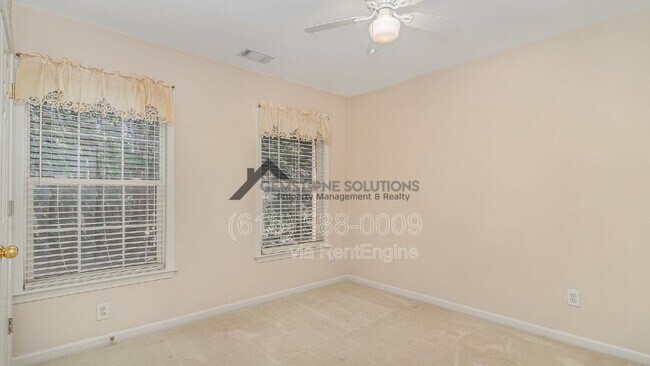 Building Photo - 144 Stanwick Dr