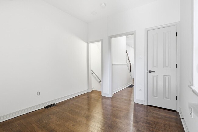 Building Photo - 3118 W Wilt St