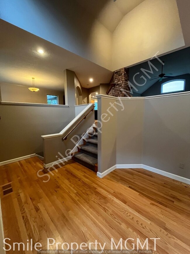 Building Photo - Nice house