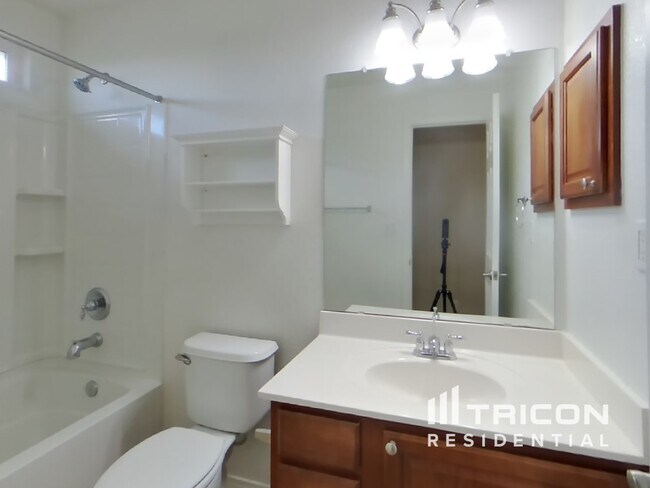 Building Photo - 10311 Nacimiento St NW