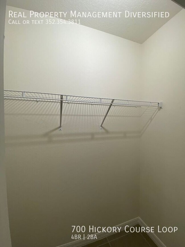 Building Photo - 700 Hickory Course Loop