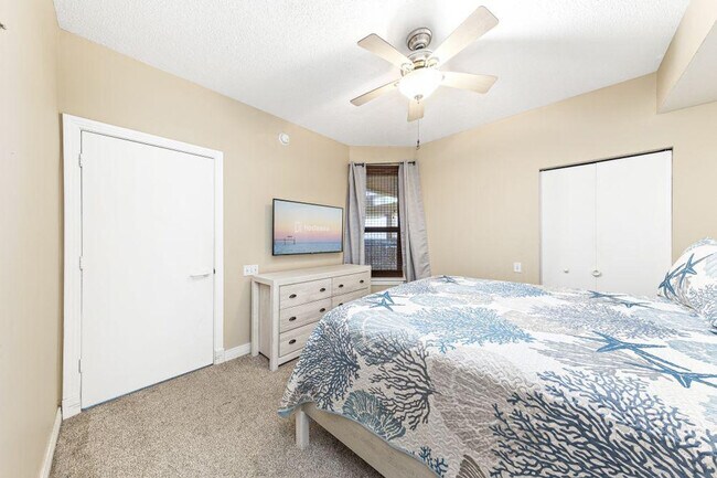 Building Photo - 13599 Perdido Key Dr