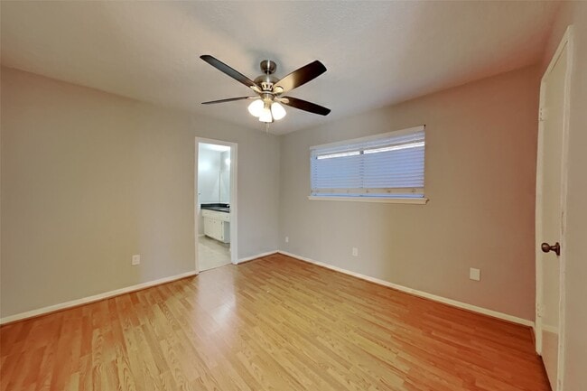 Building Photo - 1107 Valley Ranch Dr