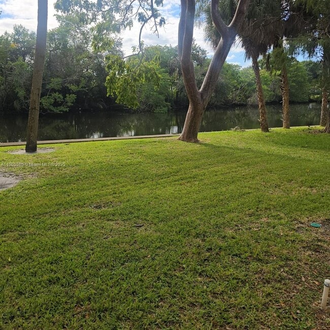 Building Photo - 2136 NW 4th St