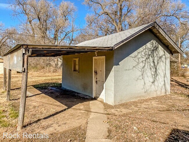 Building Photo - 2 br, 1 bath House - 109 N Speare St