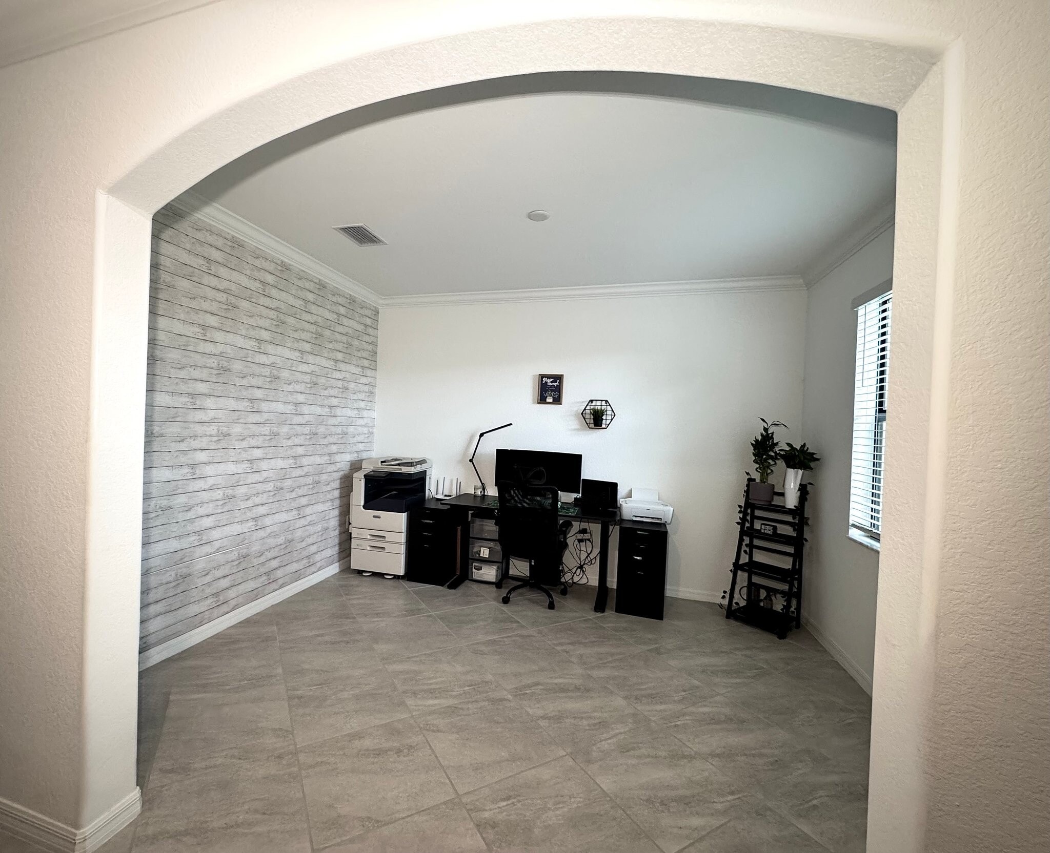 Building Photo - 14598 Cantabria Dr