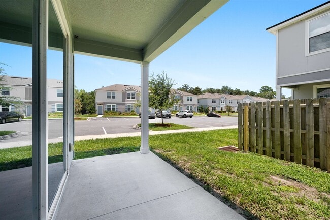 Building Photo - 167 Whispering Brk Dr