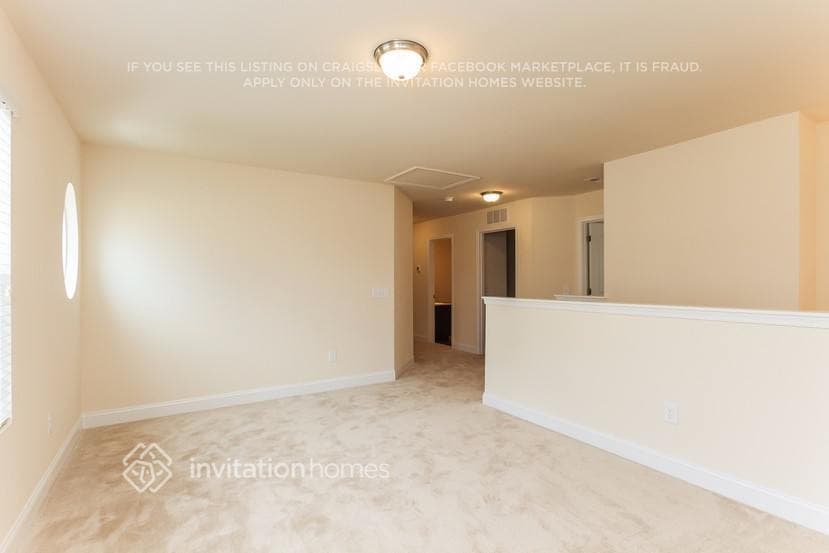 Building Photo - 206 Sassafras Rd