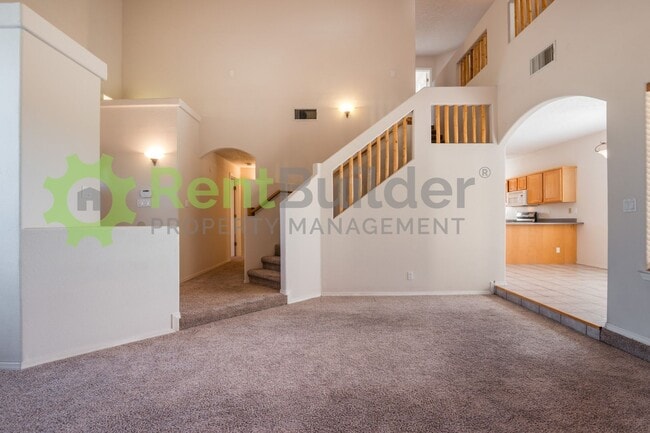 Building Photo - !!!WOW!!! PRICE REDUCTION JUST IN TIME FOR...