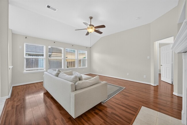 Building Photo - 9511 Mankay Ln