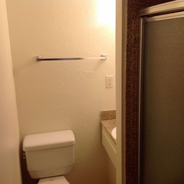 Building Photo - Apartment For Rent in Merced