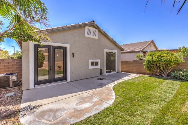 Building Photo - 2609 Country Mile Dr