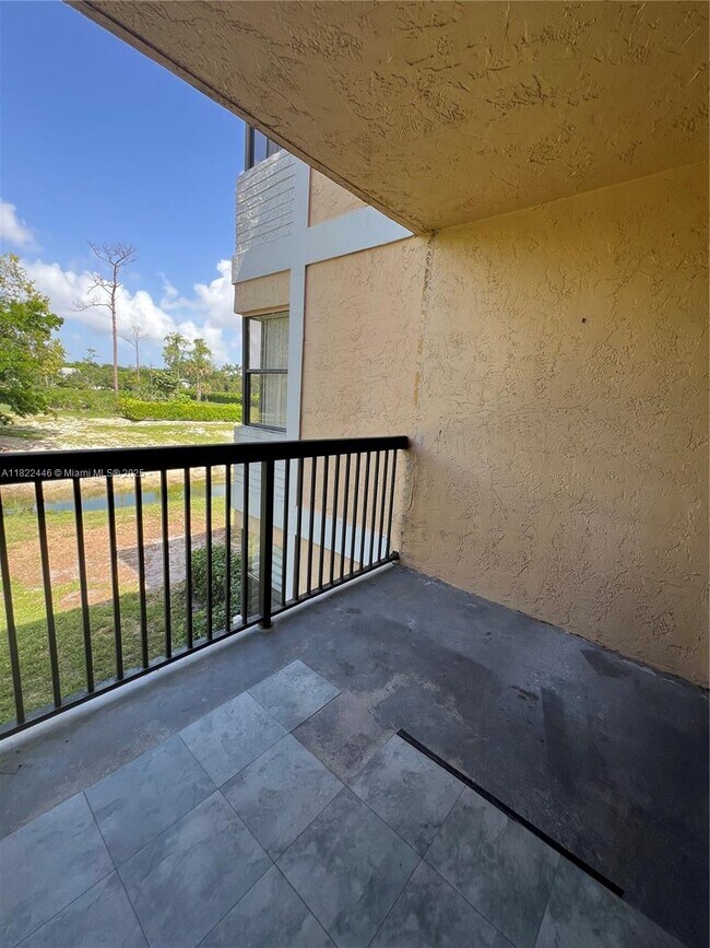 Building Photo - 5801 Riverside Dr
