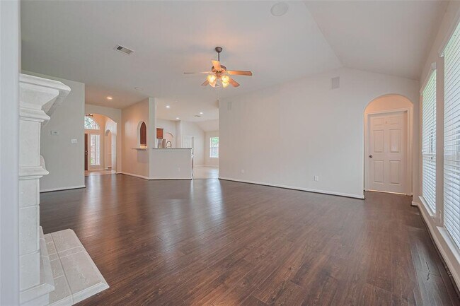Building Photo - 25215 Sundown Canyon Ln