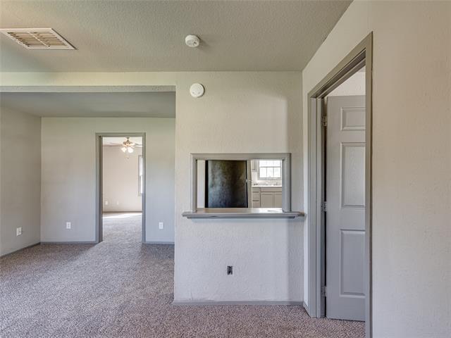 Building Photo - 416 N 8th St