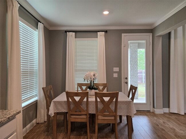 Building Photo - 15227 Deseo Dr