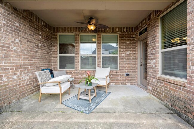 Building Photo - 8138 Black Percher St